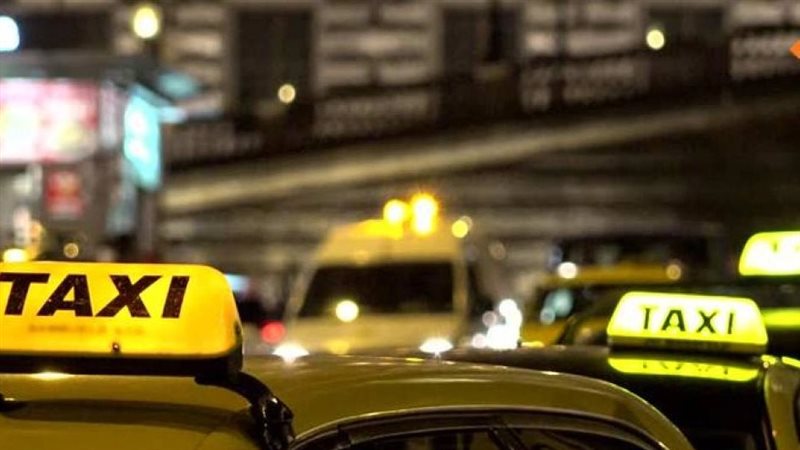 سيارات الأجرة الصفراء