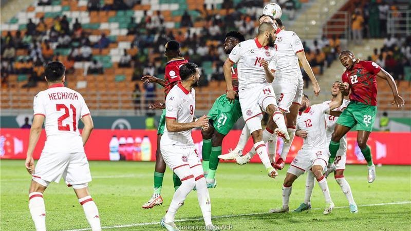 منخب تونس،فيتو