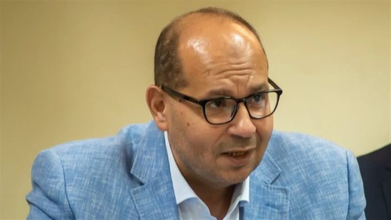 ياسر ادريس، فيتو