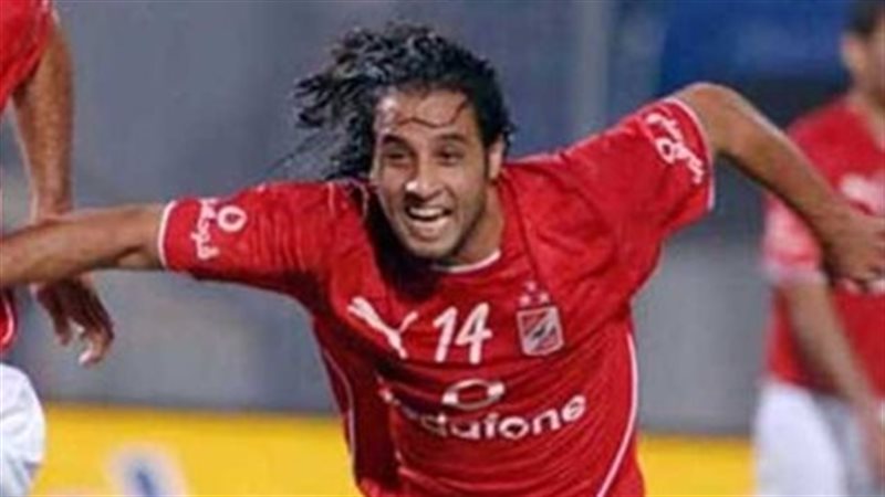 حسن مصطفي لاعب الأهلي