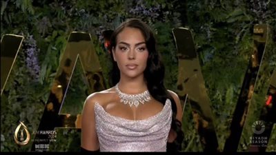 وصول جورجينا رودريجيز لحفل joy awards 2024 (صور)