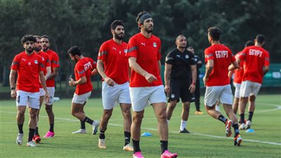 منتخب مصر يواصل تحضيراته لمواجهة الرأس الأخضر وتدريبات علاجية لمحمد صلاح (صور)