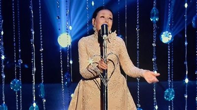 نجاة الصغيرة تزلزل منصات التواصل الاجتماعي بعد ظهورها الأول منذ سنوات