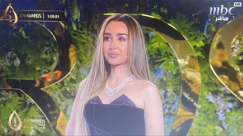 هنا الزاهد، فيتو