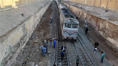 مصرع شابين دهسًا أسفل عجلات قطار بمزلقان الواسطى ببني سويف