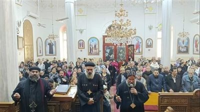 الأنبا صليب يترأس لقاء خدام إيبارشية ميت غمر