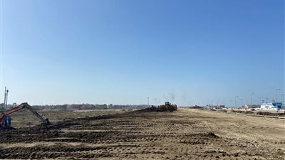 تفاصيل أعمال تنفيذ الممشى السياحى المستدام بالشاطئ العام بمدينة دمياط الجديدة