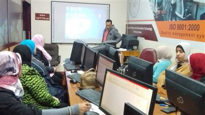 ختام فعاليات برنامج التطوير المؤسسي والتحول الرقمي للعاملين بالبحيرة (صور)