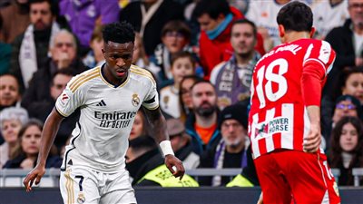 ريال مدريد يحقق ريمونتادا ويفوز على ألميريا 3-2 في الدوري الإسباني