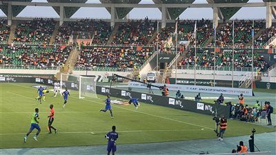 كأس أمم أفريقيا، منتخب تنزانيا يتقدم على زامبيا 0/1 في الشوط الأول وحالة طرد