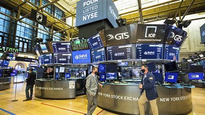  البورصة المصرية تتعافى في الأسبوع الرابع من يناير.. 210 آلاف عملية تداول.. وتطوير قواعد قيد الشركات بالبورصة 