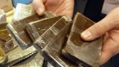 حبس عاطل بتهمة حيازة حشيش في كرداسة 