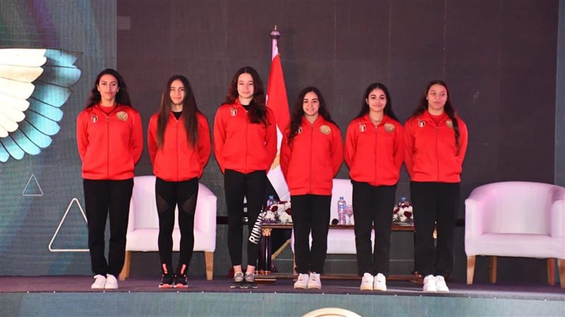 منتخب الجمباز، فيتو