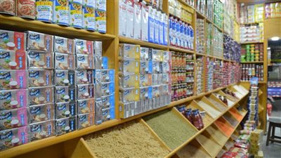 انخفاض 14 سلعة في الأسواق أبرزها الأرز والزيت والسمن، واتحاد الغرف بصدد إعداد رؤية متكاملة لتوازن سعر السكر 