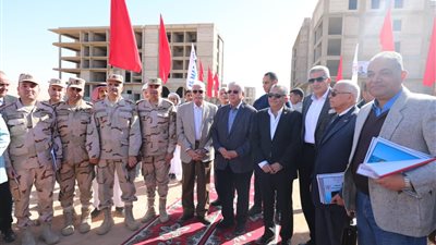 وزير التعليم العالي يتفقد إنشاء أول جامعة حكومية في جنوب سيناء