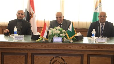  انتظام العمل بمشروع تحسين الرؤية البصرية للمحاور المؤدية للمتحف المصري الكبير