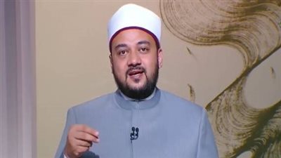 أستاذ بالأزهر يوضح حكم نشر أسرار البيوت على مواقع التواصل الاجتماعى 