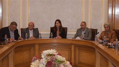 لجنة سيدات الأعمال بغرفة القاهرة تستعد لاستقبال عيد الأم بمعرض «ست الحبايب» 