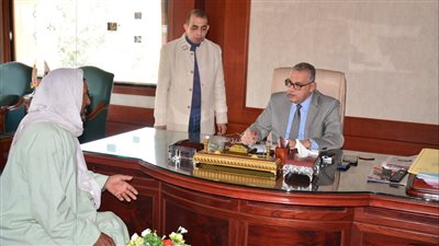 162 مواطنًا يعرضون مطالبهم وشكواهم خلال اللقاء الجماهيري بسوهاج