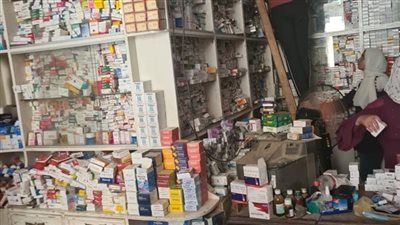 ضبط مخزن أدوية تالفة ومستحضرات للتجميل منتهية الصلاحية بالجيزة