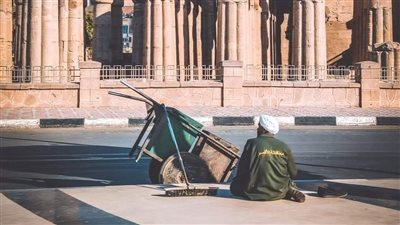 تكثيف أعمال النظافة والتجميل بقرى قنا