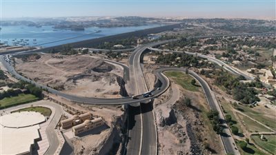 النقل تنشر صور الأعمال الإنشائية لمحور بديل خزان أسوان (صور)