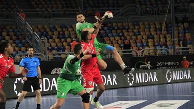 كرة اليد، الجزائر تتأهل لمواجهة الرأس الأخضر في نصف نهائي أمم أفريقيا 