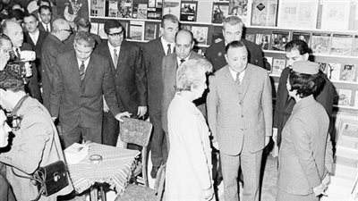 معرض القاهرة الدولي للكتاب.. حكاية النسخة الأولى.. كواليس إحراق العلم الإسرائيلي.. وسر إلغاء دورة 2011