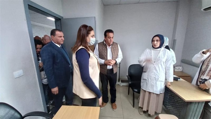 وزير الصحة والسكان