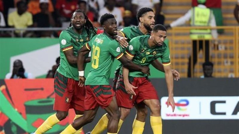 الكاميرون، فيتو