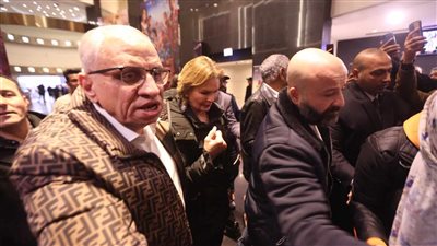 صناع وأبطال 