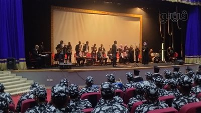 على مسرح سينما هيبس، فقرات فنية وغنائية لثقافة الوادي احتفالا بعيد الشرطة (ڤيديو)