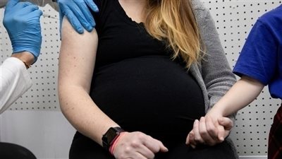 الأطفال الذين تعرضوا لفيروس كورونا داخل الرحم يعانون مشاكل في التنفس