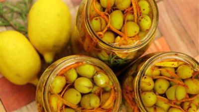 استعدادا لشهر رمضان المبارك، طريقة عمل الزيتون المخلل
