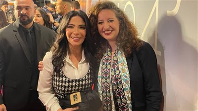 المخرج هاني خليفة يشيد بموسيقى سعاد بوشناق في 