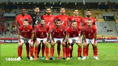 التشكيل المتوقع للأهلى أمام حتا الإماراتى