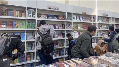 بـ1000 جنيه، هيئة الكتاب تقدم موسوعة المسرح المصري في 12 جزءا بمعرض القاهرة