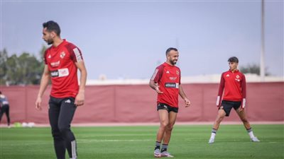 القنوات الناقلة لمباراة الأهلى وحتا الاماراتى