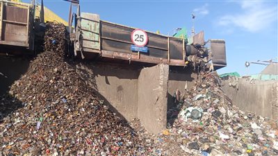 إدارة المخلفات الصلبة بأسيوط تنظم ورش وندوات للتوعية بأضرار التغيرات المناخية