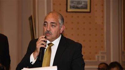 المصري ينعي العامري فاروق 