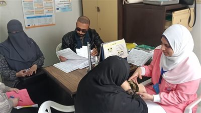 2815 سيدة استفادت من قافلة حقك تنظمي بإدارة السنبلاوين في الدقهلية