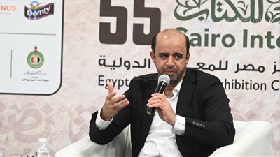 أديب البوكر زهران القاسمي يكشف كواليس اقتناصه الجوائز ورأيه في المشهد الثقافي العربي