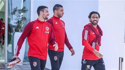 مران خفيف للاعبي الأهلي قبل العودة إلى القاهرة 