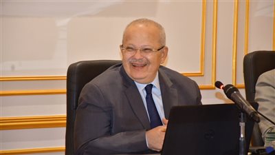 جامعة القاهرة تقدم الحلول العلمية للمشكلات المجتمعية وتمول بحوثا في مجال تطوير العلوم الإنسانية