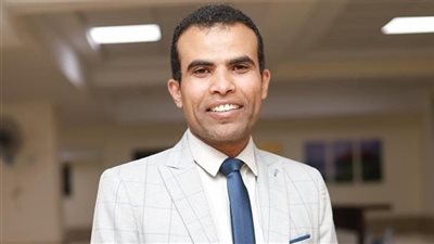 المنير في فن التصوير، كتاب جديد لـ حسام شاكر في معرض القاهرة