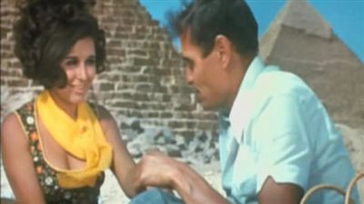 حكايات فيلم الناس والنيل.. سر إنتاجه مرتين بمخرج واحد.. ولماذا غضب منه المصريون؟