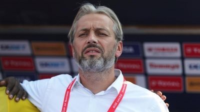 مدرب الكونغو الديمقراطية: مصر لديها مشكلات دفاعية وأخشى من الإجهاد