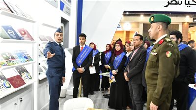 طلاب جامعة الإسكندرية يزورون معرض الكتاب الدولي بالقاهرة في نسخته الـ55