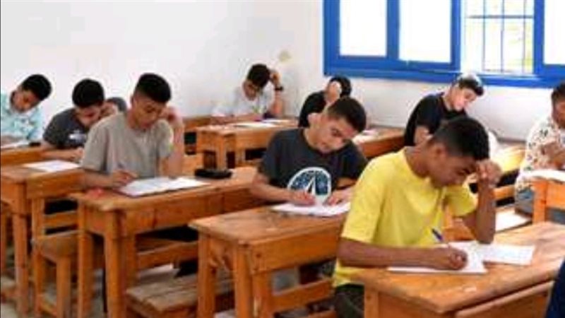 طلاب الإعدادية