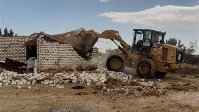  إزالة تعديات على أملاك الدولة بمساحة 1665 مترا بالوادي الجديد فور انطلاق الموجة 22